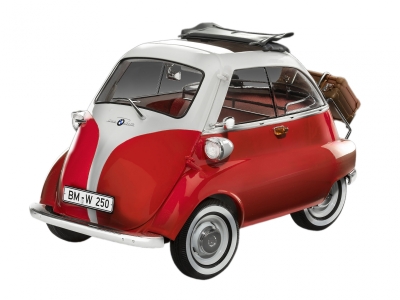 Сглобяем модел Revell - Автомобил BMW Isetta 250, 70-та годишнина