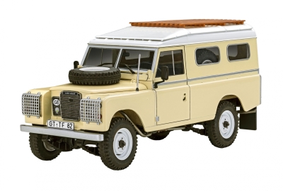 Сглобяем модел Revell - Автомобил Land Rover Серия III LWB 109