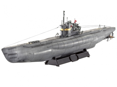 Сглобяем модел Revell - Германска подводница TYPE VII C-41, Atlantic Version