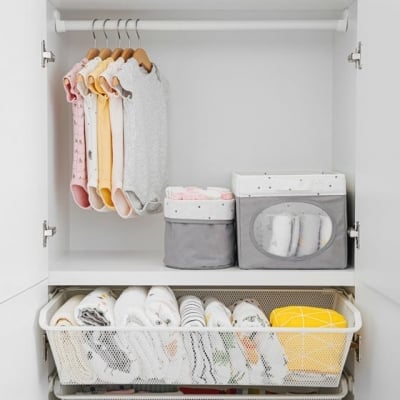 Гардероби и скринове 