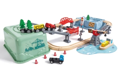 Игрален комплект Hape - Пристанище, 51 части