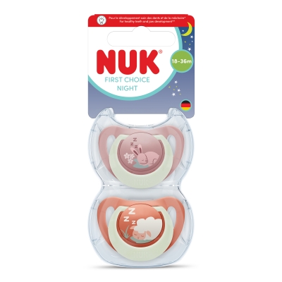 Силиконови залъгалки NUK - First Choice Night, с декорация Зайче & Овца, 18-36 m, 2 броя