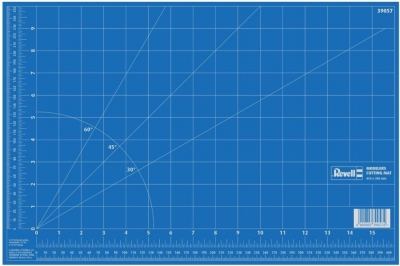 Многослойна подложка за рязане Revell, 450 x 300 mm