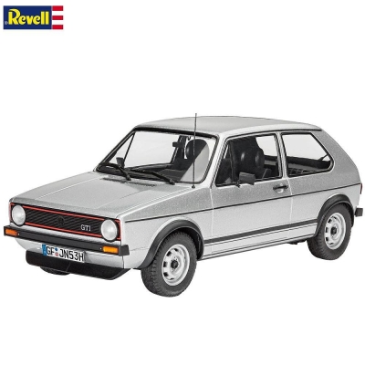 Сглобяем модел Revell - Автомобил VW Голф GTI