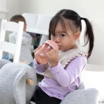 Преходна чаша Chicco - 200 ml, 6 m+, Момиче