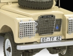 Сглобяем модел Revell - Автомобил Land Rover Серия III LWB 109