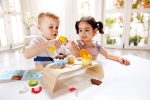 Игрален комплект Hape - Кът за сладолед