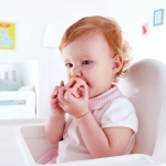 Комплект дрънкалки Hape - Геометрични фигури, 3 броя