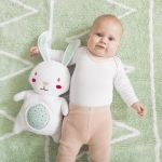 Музикална играчка с проектор Eurekakids - Зайче