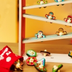 Дървен коледен календар Hape - Увеселителен парк