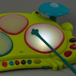 Детска играчка Battat - Барабани, Жаба