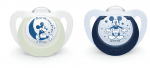 Силиконови залъгалки NUK - Mickey Night & Day, 18-36 месеца, 2 броя, Бяло и Синьо + кутийка за съхранение и стерилизация