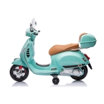 Акумулаторен мотор Chipolino - Vespa GTS Super, Зелен