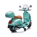 Акумулаторен мотор Chipolino - Vespa GTS Super, Зелен