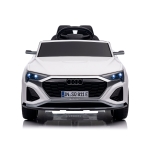 Акумулаторен джип Chipolino - Audi SQ8, Бял