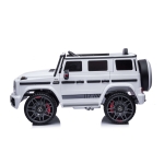 Акумулаторен джип Chipolino - Mercedes, G63 AMG, Бял