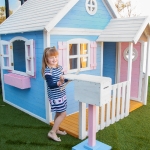 Голяма дървена детска къща с веранда Ginger Home - 194 x 229 x 210 сm