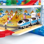 Дървен комплект Hape - Голяма градска железопътна линия, 55 части