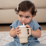Силиконова чаша със сламка Infantino, 270 ml, Жълта