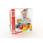 Дървен комплект Hape- Разноцветни кубчета и форми за нанизване