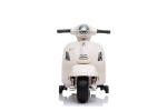Акумулаторен мотор Moni - Vespa GTS Sport, Бял