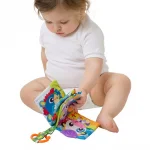 Книжка-гризалка Playgro - Ден във фермата, 3м+