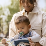 Залъгалки Philips Avent - Ultra Air, с декорация Листо и коте с кутия за стерилизиране, 6-18 m, 2 броя