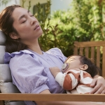 Залъгалки Philips Avent - Ultra Air Night, с декорация Пеперуда и птица с кутия за стерилизиране, 6-18 m, 2 броя