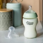 Бебешко стъклено шише Tommee Tippee - Easi Vent, 250 ml