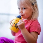 Неразливаща се чаша със сламка Tomme Tippee - Superstar, 300 ml, жълта